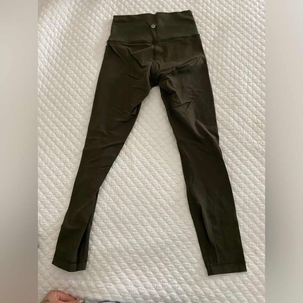 ALO HIGH WAISTED WUNDER UNDER SIZE 4